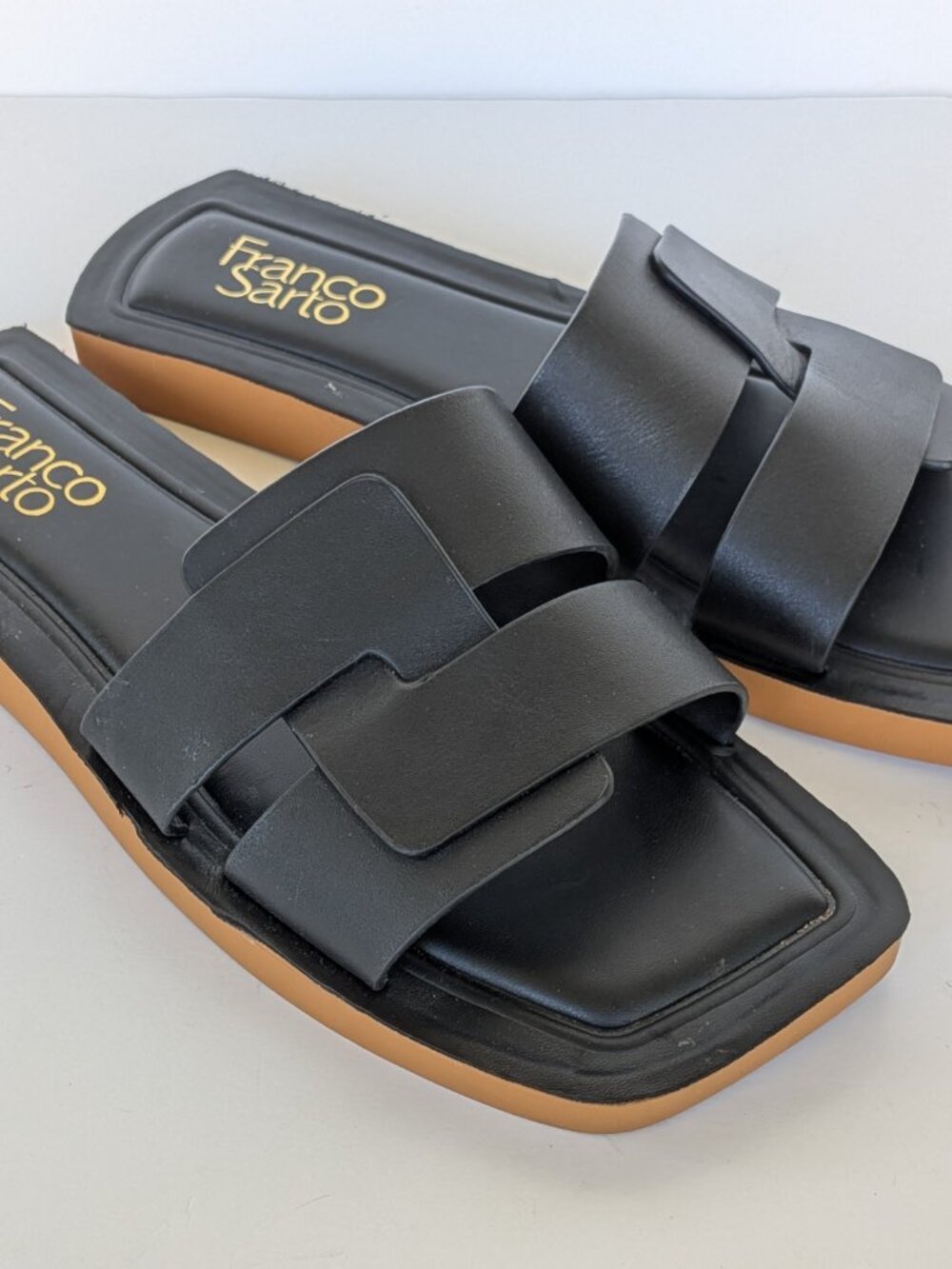 Franco Sarto Womens Black Leather Flats Slides Sandals Size 8 - Picture 2 of 3